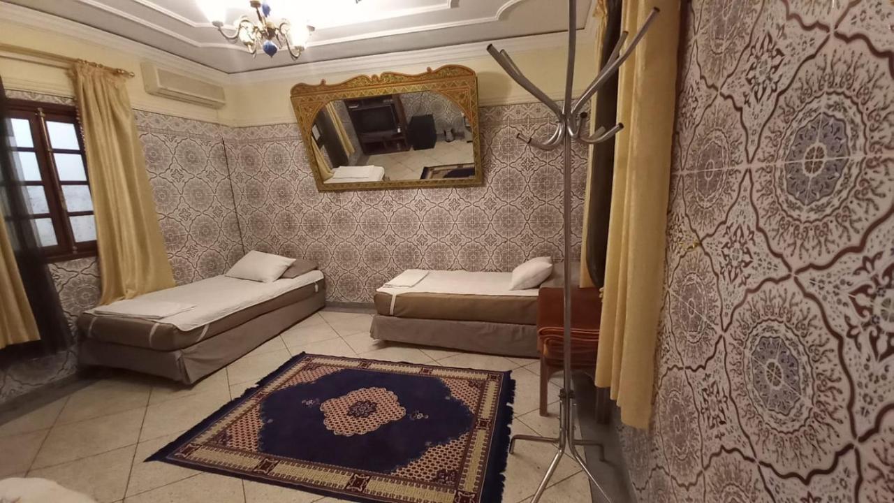 Stay With Low Budget Marrakesh Buitenkant foto